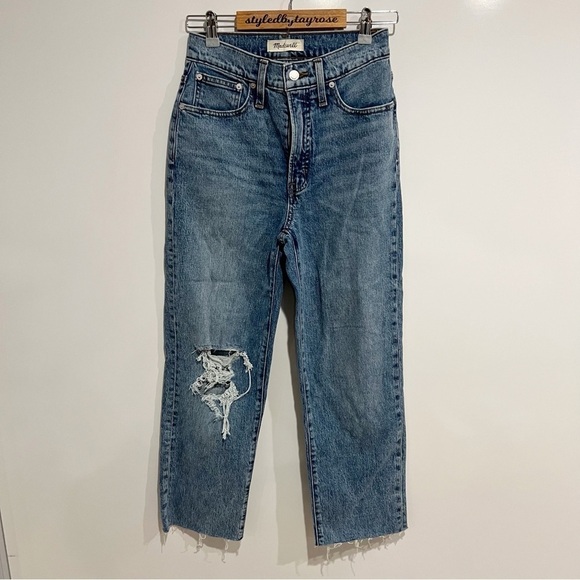 Madewell The Perfect Vintage Straight Jean in Kingsbury Wash: Knee-Rip Edition - Picture 5 of 13